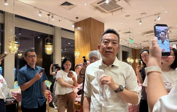 罗永浩炮轰预制菜风云，西贝辩称无预制菜，网友热议价钱与品性